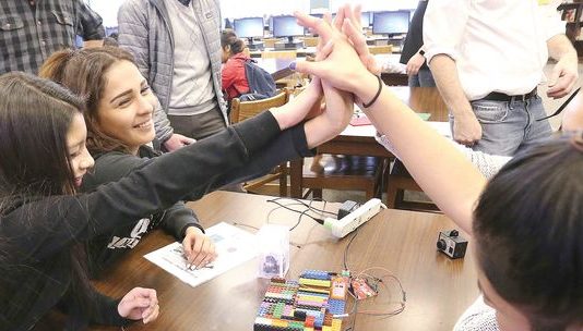 “가르치는 건 2번 배우는 것” 누구보다 대면 수업 고대