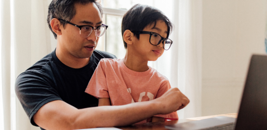 팬데믹 이후 뉴노멀 시대로 부모의 사랑과 훈계는 기본
