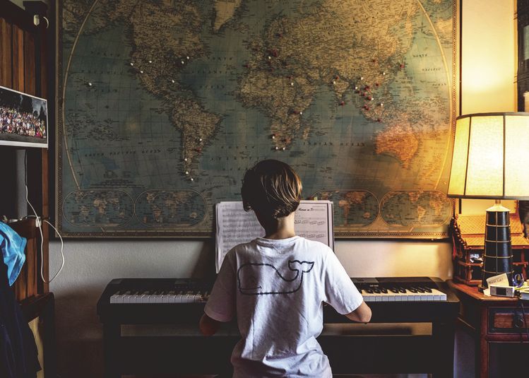 창의력엔 화려한 색, 집중력엔 모노톤이 좋아