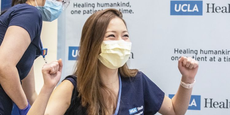 백신 접종 실시돼도 마스크 착용은 필수