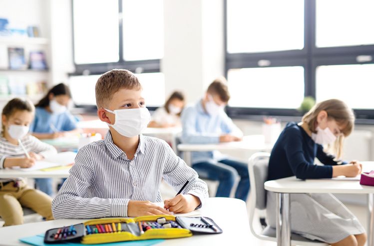 ADHD 자녀 교육, 단계별 자율성 확대하고 독립심 유도해야