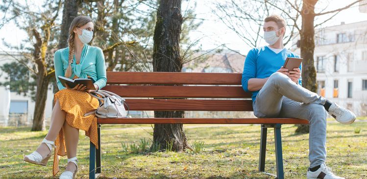 대면수업 복귀… K-12 학교 운영방침과 대학 백신접종 의무화 논란