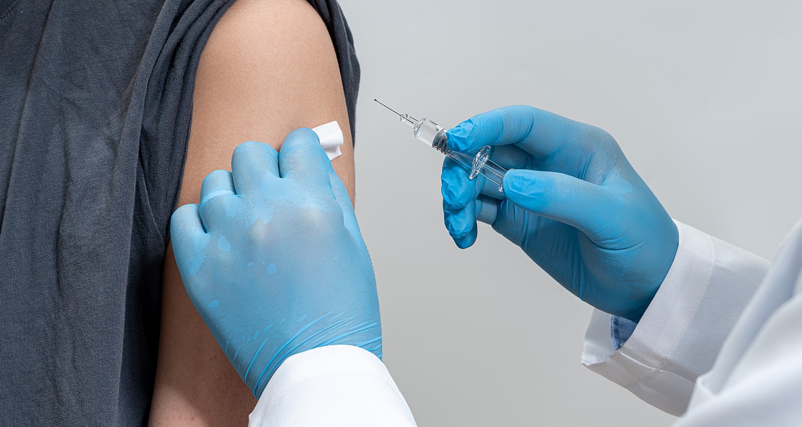 캘스테이트 부스터샷 의무화…UCLA 등 새 학기 원격수업