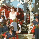 133년 전통 로즈 퍼레이드…’로즈 퀸’ 나디아 정 꽃차 행진