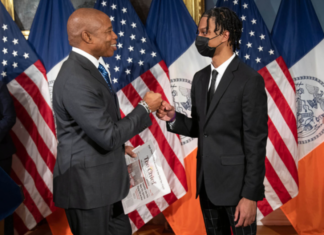 뉴욕시, 10만명 규모 여름 청년고용프로그램 발표