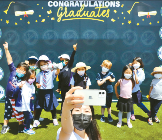 공립학교 못 믿겠다…기독교인 학부모들 자녀 뺀다