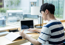 12학년 끝까지 질주해야…최종성적에서 합격 취소되기도