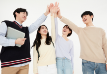 학생 자율에 맡기는 대학 수업에 적응하려는 노력 필요