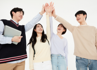 대학 신입생 진로 조언…”여름방학 최대한 활용하라”