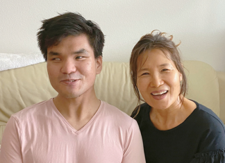 시각장애 극복하고 수석 졸업 ‘영예’…캘스테이트LA 석사 이성원씨