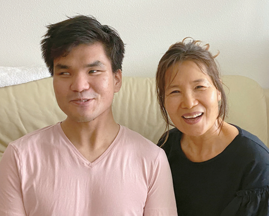 시각장애 극복하고 수석 졸업 ‘영예’…캘스테이트LA 석사 이성원씨