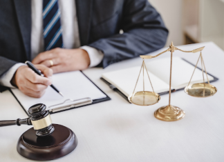 CA, 변호사 시험없이 자격증 추진