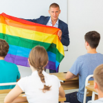 가주 공립학교 ‘동성애 교육’ 허용…뉴섬 가주지사 법안에 서명