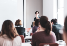 소규모 강의 선호 학생…대학 결정 때 학생·교수 비율 고려해야