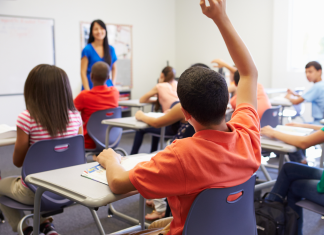 한국 정부, 한국어반 활성화 지원