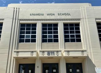 가주 적자 예산 여파 교사 해고 시작…애너하임 유니온 해고안 통과