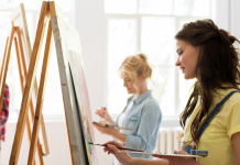 미대 입학을 위한 길잡이: 과외활동을 통한 예술적 여정의 확장