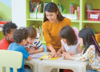고물가에 보육비 상승, 부모들 이중고