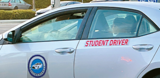 16세 자녀 차보험 추가, 연 3212불 더 낸다