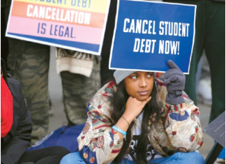 학자금 대출자 71% “인생 중대사 연기”