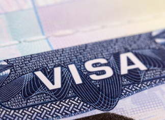 유학 비자 못 받아 입학 연기 속출…체류 시한 4년으로 제한 전망