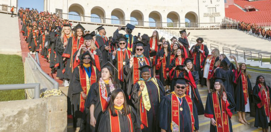 컴공·화학 등 이공계, 초봉 8만불 넘어…인문사회계는 5만불 미만