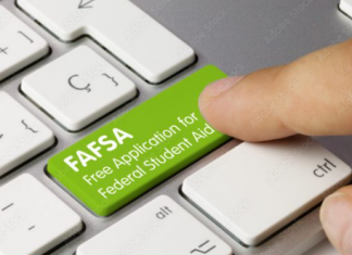 FAFSA 양식 10월 1일 공개