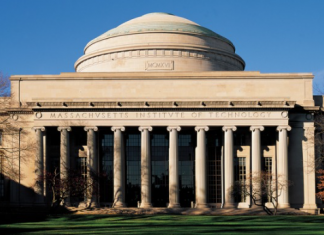 트럼프 행정부, 대학들에 ‘지원금 받으려면 협약 서명’ 요구