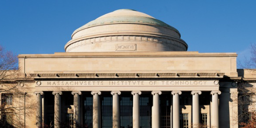 트럼프 행정부, 대학들에 ‘지원금 받으려면 협약 서명’ 요구